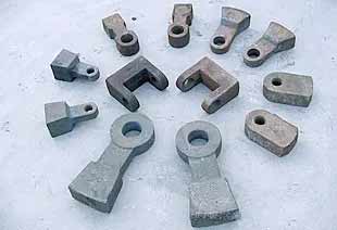 移動(dòng)錘式破碎機(jī)錘頭破碎能力低使用壽命短怎么辦？